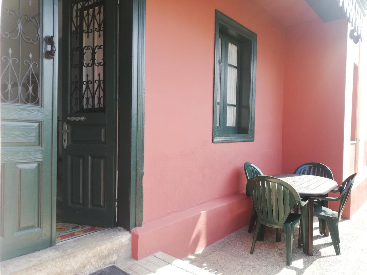 Apartamentos Turisticos La Solana Colombres Exterior foto