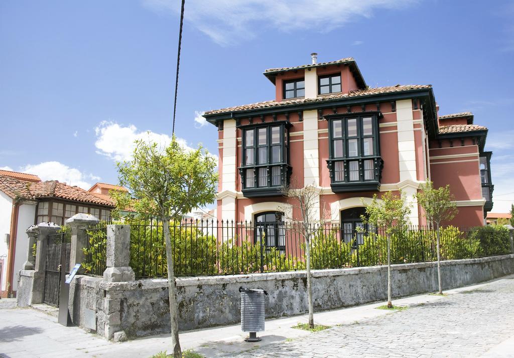 Apartamentos Turisticos La Solana Colombres Exterior foto